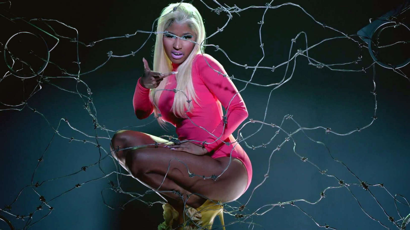 Nicki Minaj Sexy in Beez in the Trap Music Video
